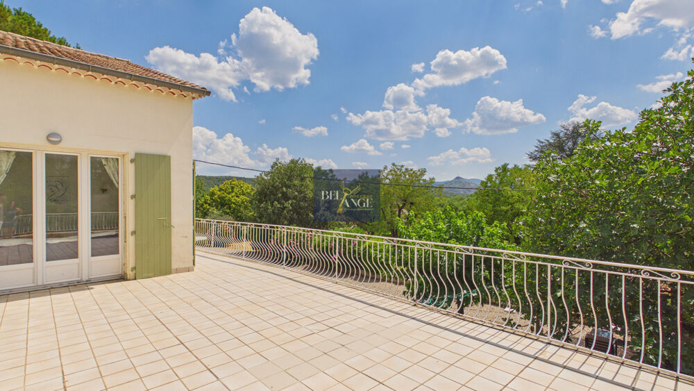 Vente Maison Élégante propriété familiale de 198 m2 sur un parc arboré de 3 812 m2 avec piscine Ruoms