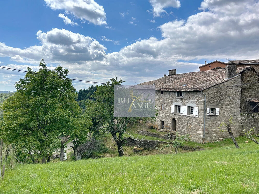 Maison en pierre - Cachet et fort potentiel