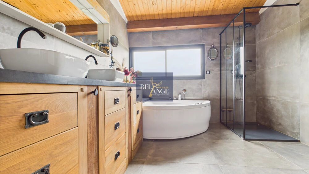  vendre  Maison Labeaume (07120)