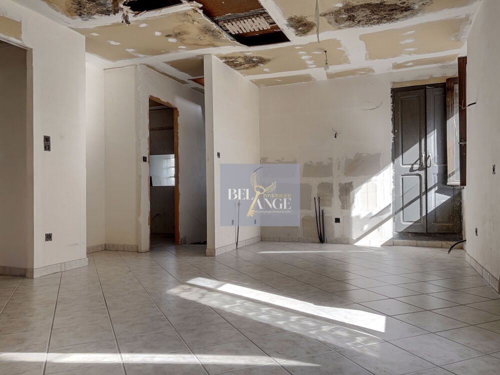 Vente Maison Petite maison à rénover avec garage et atelier Aubenas