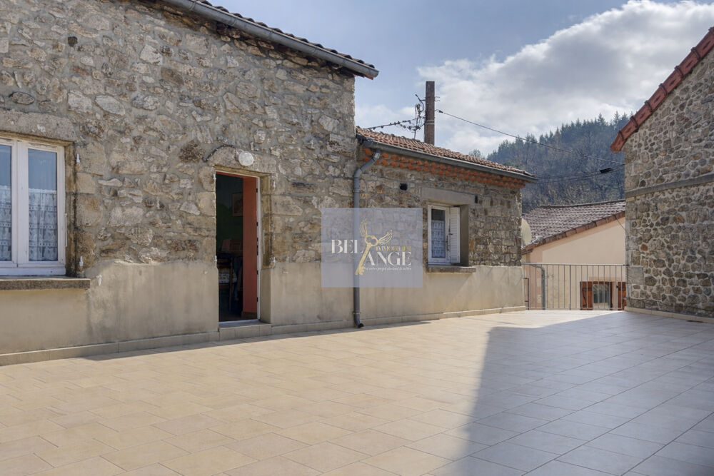Maison en pierre avec un gîte et 5 chambres dhôtes Activité touristique