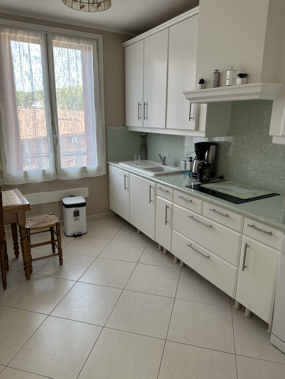 Location Appartement A 10 mn d'Aix en train ! Gardanne