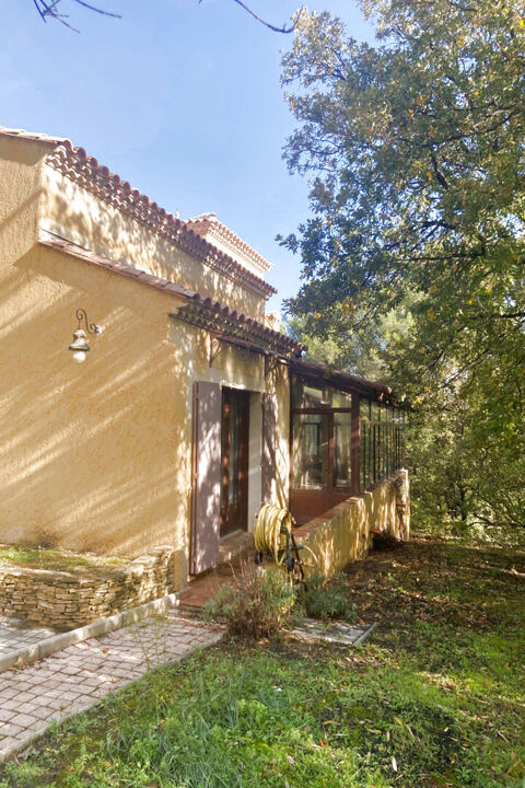   T5/6 + T2 - Terrain 1770 m2 Maison - 6 pi�ce(s) - 250 m�