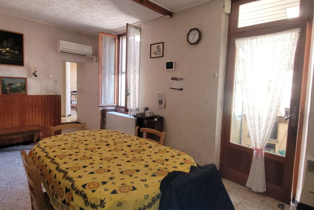 Vente Maison Terrasse et garage. Greasque