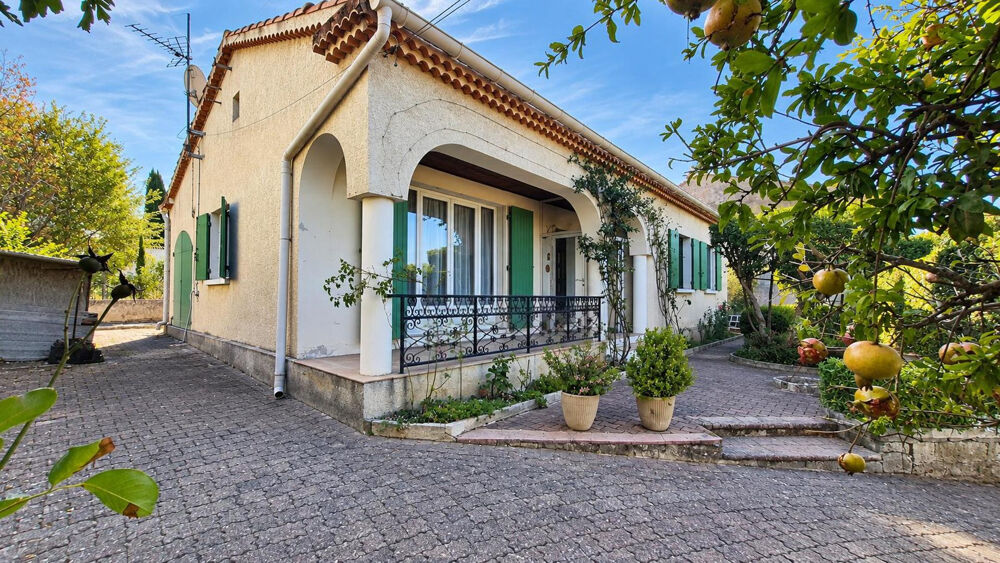 Vente Maison Avec un garage-atelier Peynier