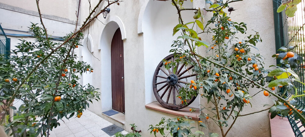 Maison 6 pièces 208 m² · à Marseille 6 · 208 m² · 800 000 €