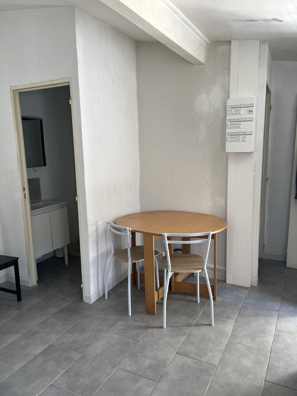 Location Appartement Rénové récemment. Plan de cuques