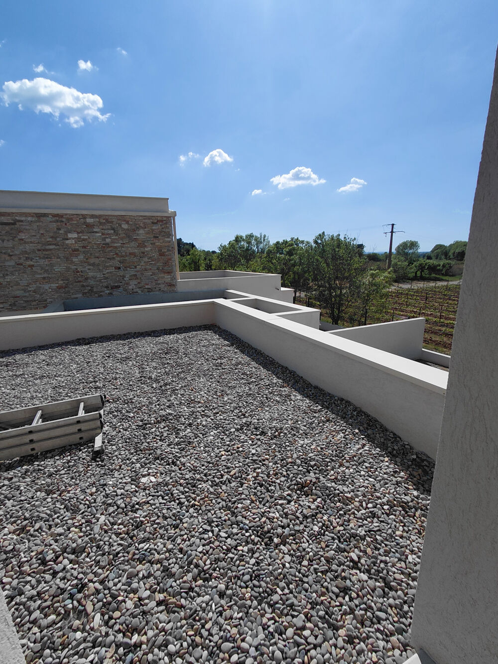 � vendre  Maison Pourri�res (83910)