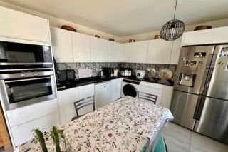  Appartement � vendre 3 pi�ces 67 m�