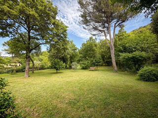 Maison 5 pièces 165 m² · à Simiane-Collongue · 165 m² · 945 000 €