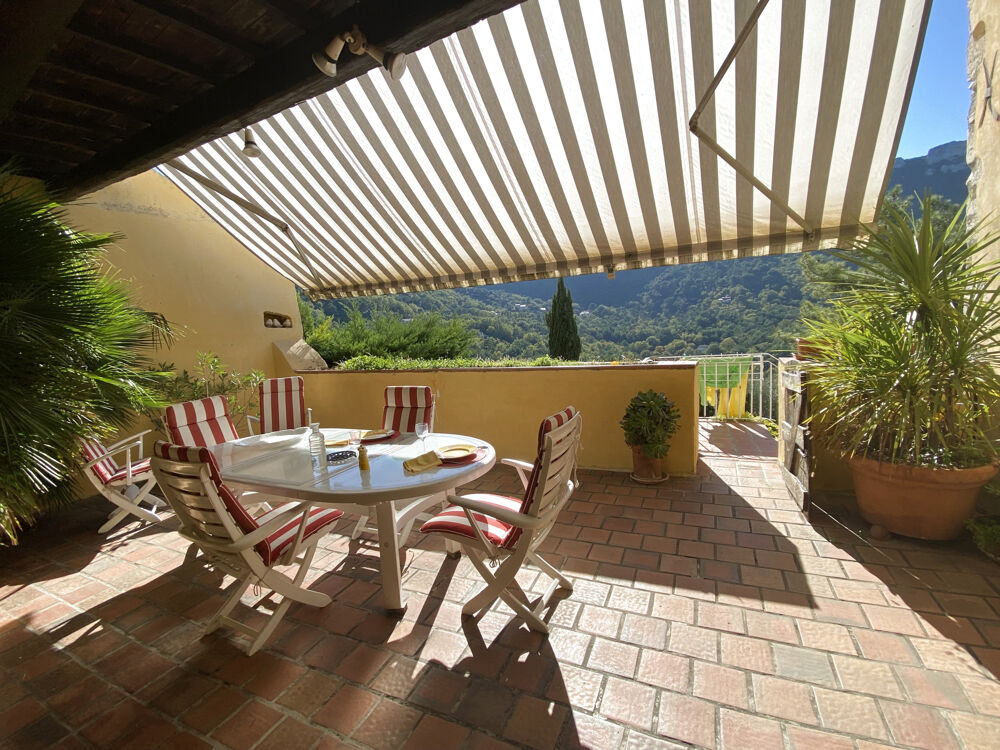 Maison 10 pièces 204 m² · à Mimet · 204 m² · 670 000 €