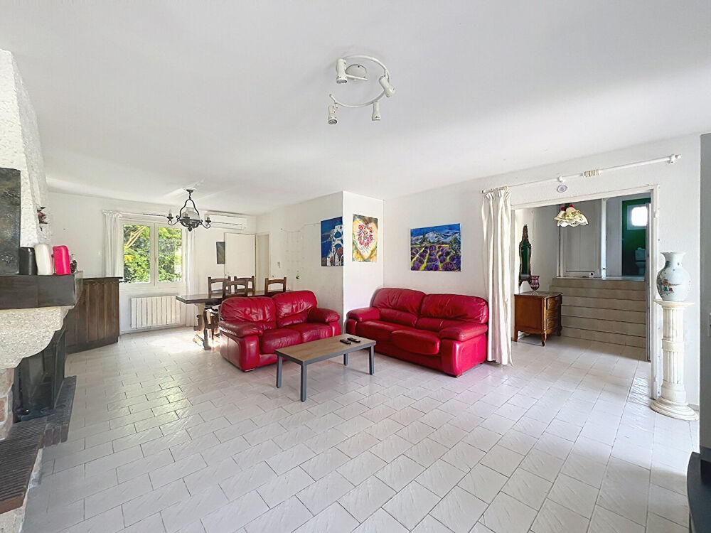 Vente Maison Gd garage et piscine Greasque