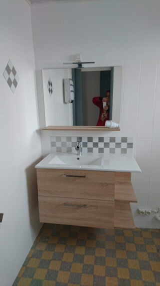  Appartement à louer 4 pièces 76 m²