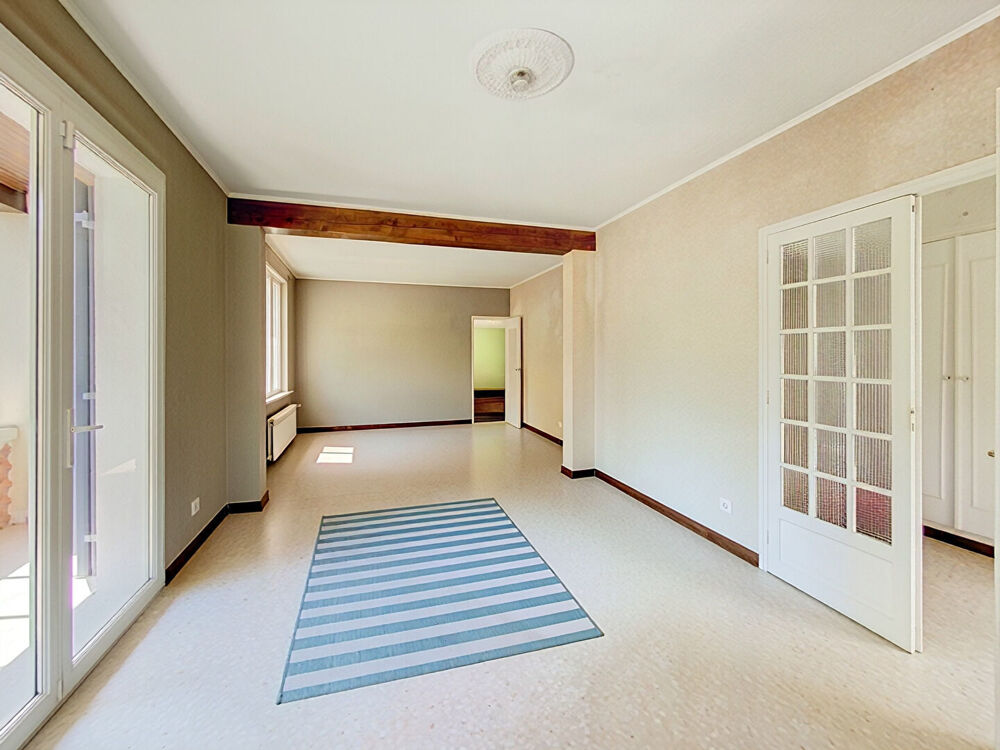 Vente Maison Avec studio indépendant de 33 m2 sur une parcelle de 688 m2. Greasque