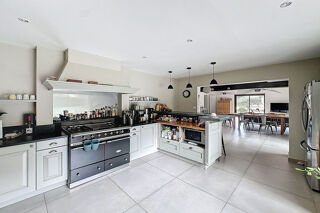  Maison � vendre 6 pi�ces 200 m�