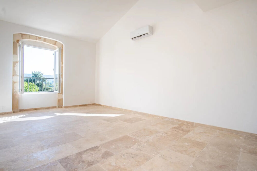 Vente Appartement Dans un ensemble de 5 lots à vendre individuellement Pourrieres
