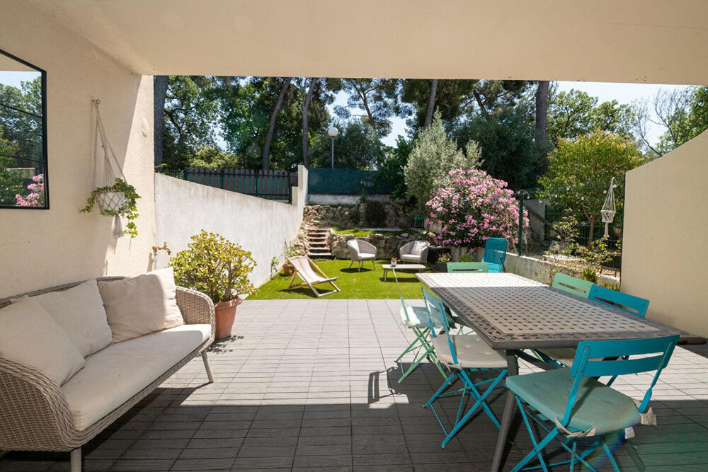 Vente Maison Entièrement rénové, garage, terrasse & jardinet Marseille 13
