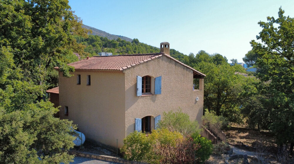 Maison 6 pièces 141 m² · à Puyloubier · 141 m² · 469 000 €