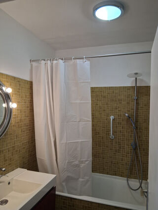  Appartement � louer 4 pi�ces 100 m�