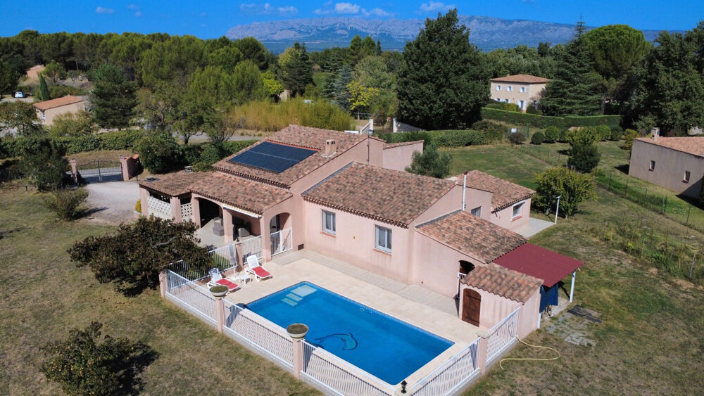 Vente Maison Avec 3 garages / Terrain 4000m2 Trets