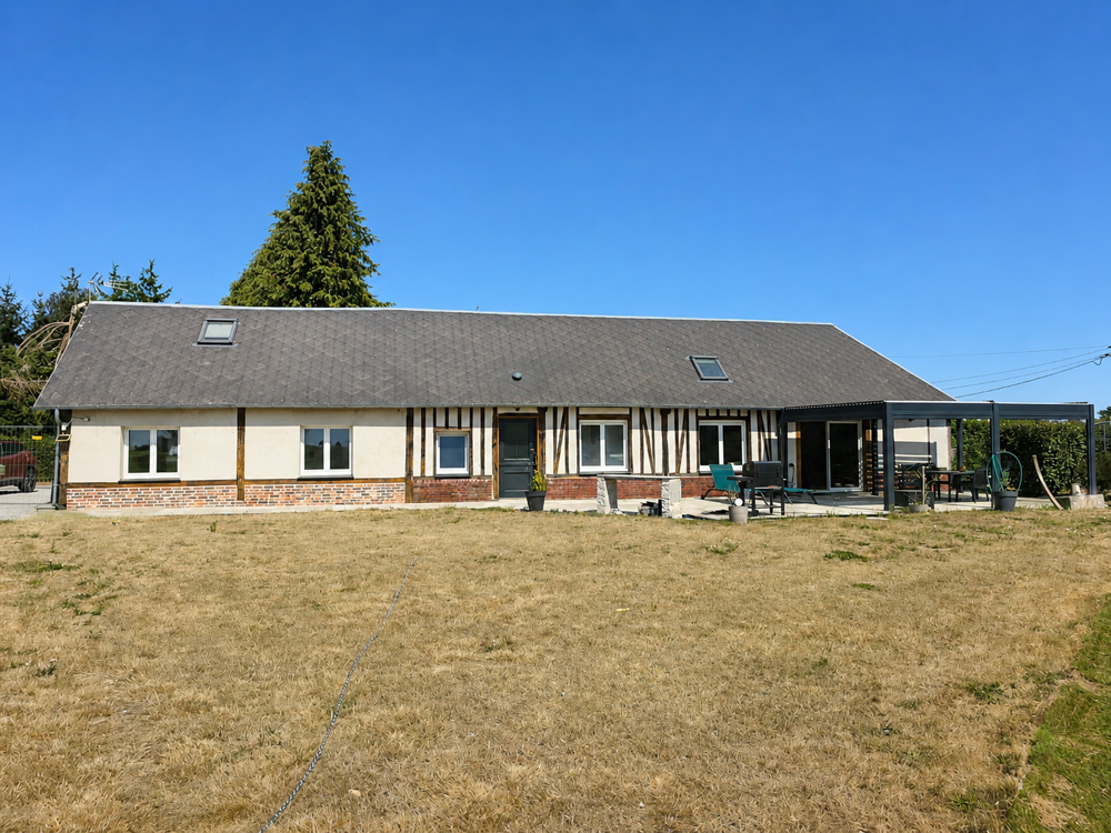 Maison 6 pièces 115 m² · à Bernay · 115 m² · 220 000 €