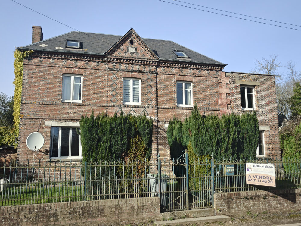 MAISON EN BRIQUES