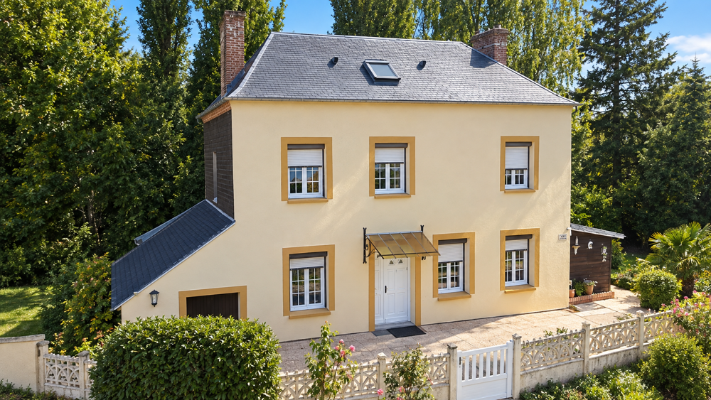MAISON FAMILIALE AU CALME ENTRE VIMOUTIERS ET LIVAROT