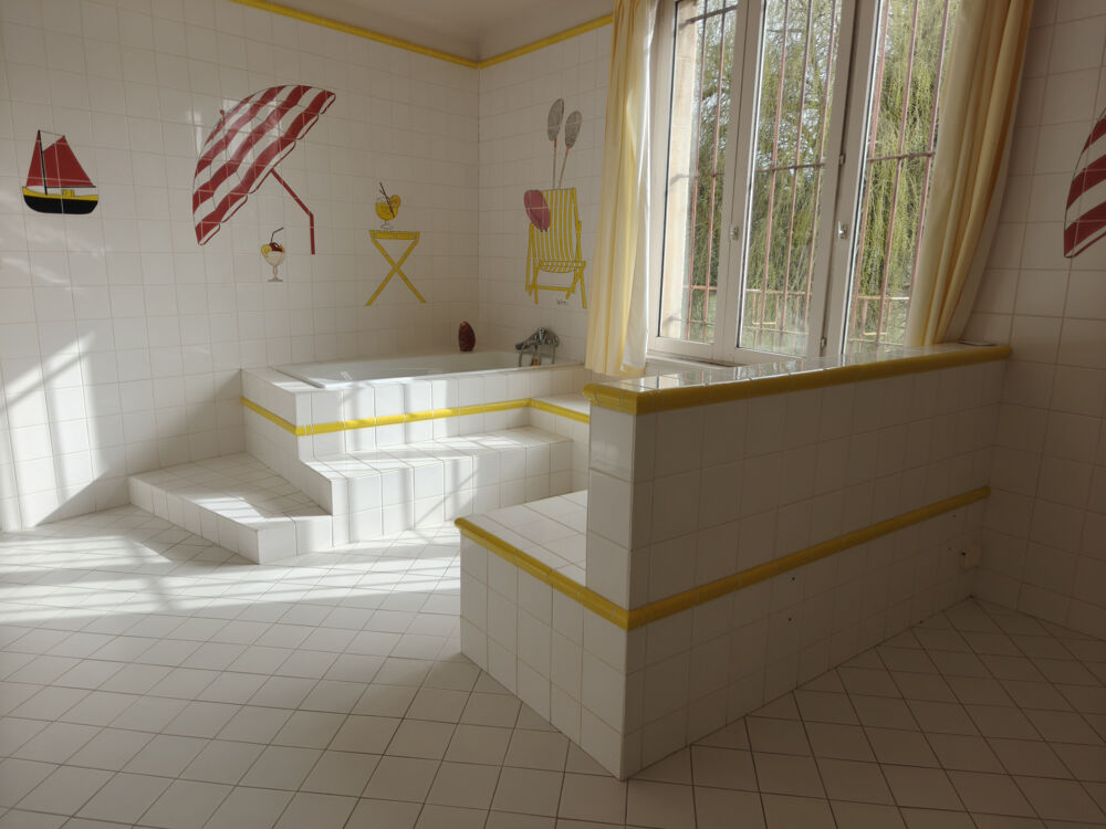 à vendre  Propriété/château Montreuil-l'Argillé (27390)