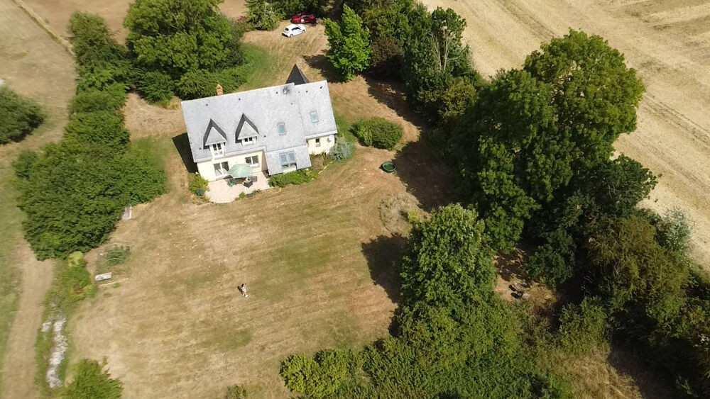 Vente Maison Maison de 162 m2, au grand calme, 5 pièces avec 4 chambres - Vie de plain-pied - Terrain de 6000 m2 Valorbiquet