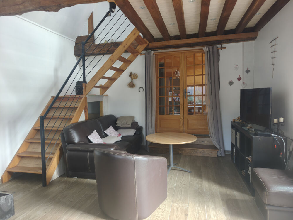Vente Maison CHARMANTE MAISON DE 106 M2 dans un environnement calme et verdoyant Valorbiquet
