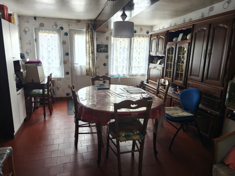 MAISON DE VILLE