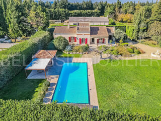  Maison  vendre 6 pices 215 m