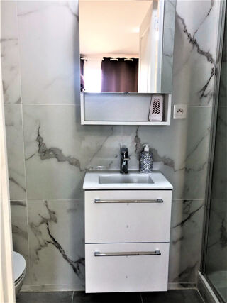  Appartement à louer 1 pièce 21 m²