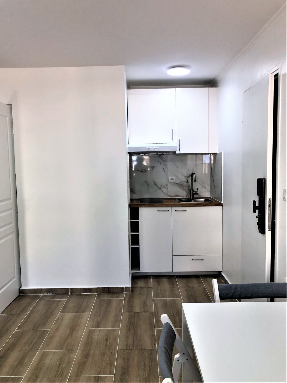 Location Appartement BEAU STUDIO NICE LANTERNE Nice