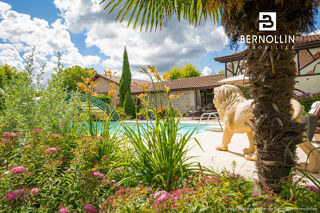  Ferme à vendre 11 pièces 332 m² Curtafond