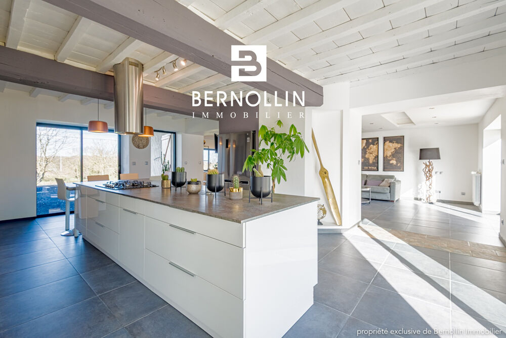 Ferme rénovée 160 m2 avec toiture neuve sur terrain 5600 m2 - ST JEAN SUR REYSSOUZE