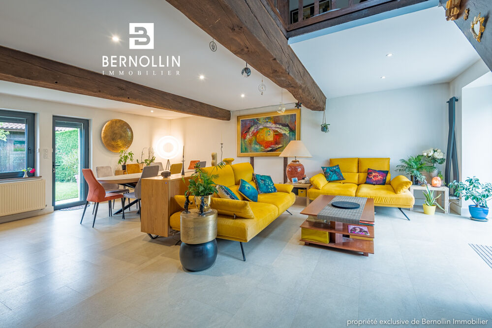 COUP DE COEUR à Curtafond - Propriété de charme de 300 m2 - 11 pièces