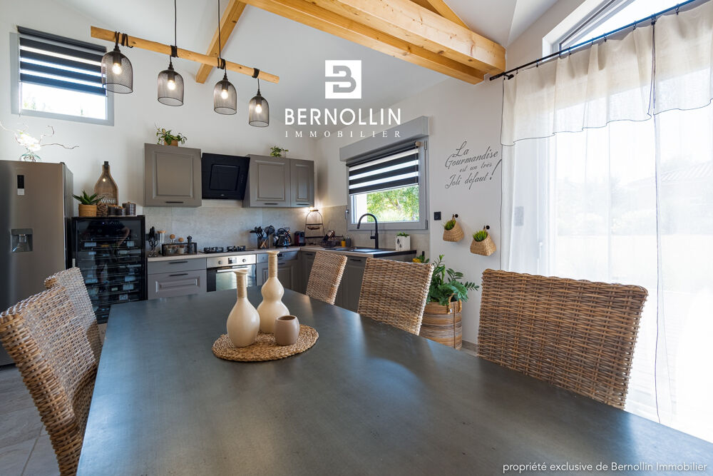 Vente Maison Villa hyper récente, 2 chambres sur terrain de 930 m2 - ST TRIVIER DE COURTES St trivier de courtes