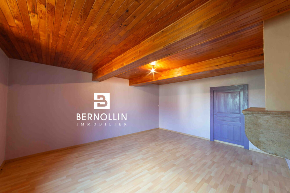 Vente Ferme Ferme de charme de 105 m2 en partie rénovée avec dépendances sur terrain de 1250 m2 à Meillonnas Meillonnas