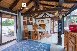  Ferme à vendre 11 pièces 332 m² Curtafond