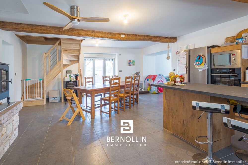 Vente Maison Ferme mitoyenne rénovée 148 m2 4 chambres - ST MARTIN LE CHATEL St martin le chatel