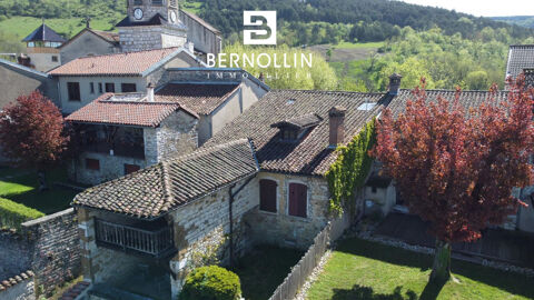   Maison en pierre de 155 m2 sur les hauteurs de Treffort avec terrasse et terrain. Maison - 5 pièce(s) - 154 m²