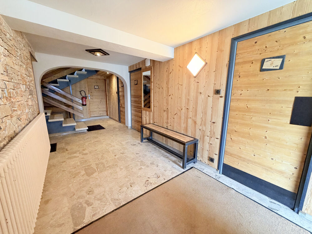 à vendre  Chalet Fontcouverte-la Toussuire (73300)