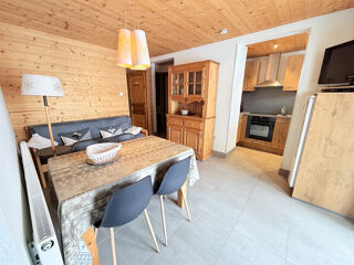  Immeuble � vendre 8 pi�ces 182 m�