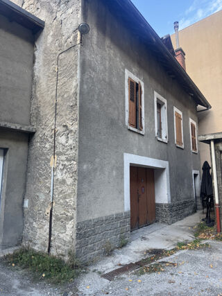  Immeuble � vendre 6 pi�ces 140 m�