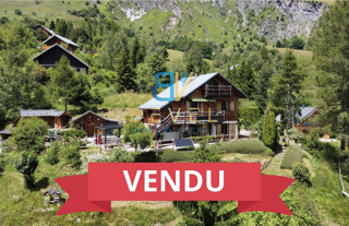  Chalet  vendre 5 pices 135 m