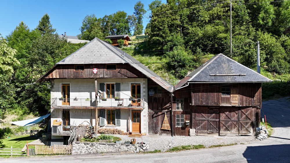 À VENDRE EXCLUSIVITÉ SAINT-FRANÇOIS-LONGCHAMP (MONTAIMONT) ANCIEN CORPS DE FERME RÉNOVÉ 110 m2 HABITABL