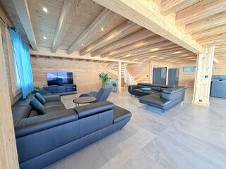  Chalet � vendre 10 pi�ces 339 m�