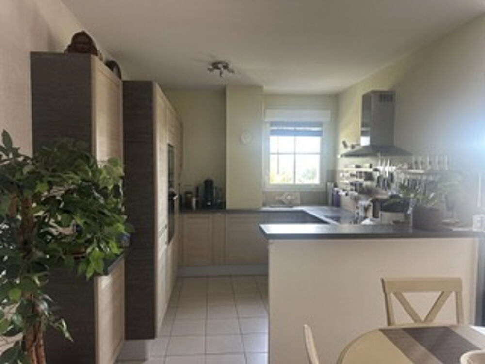 AUDENGE Magnifique T3 de 68,20 m2 avec large balcon État irréprochable Calme absolu