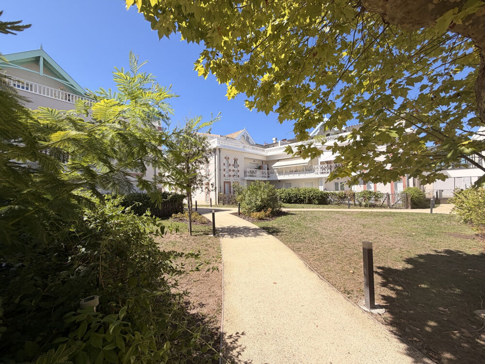 À 50 mètres du bassin T3 avec jardin privatif